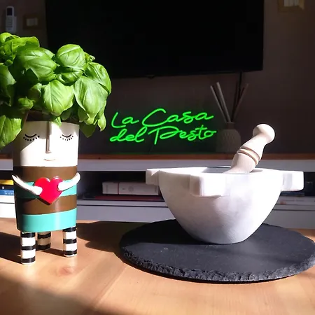 La Casa Del Pesto - *