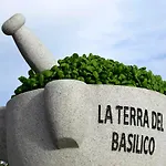 La Casa Del Pesto - *
